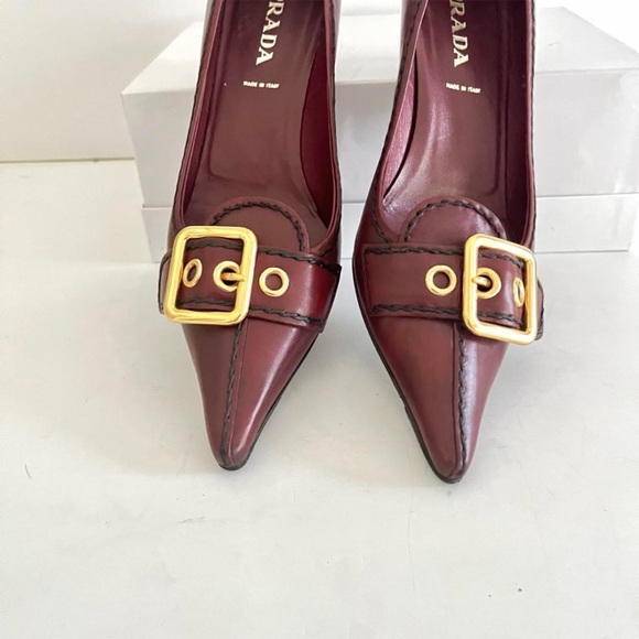 Prada Women's Courts Low Kitten Heel 41 Buckle Mary Jane - Picture 4 of 9